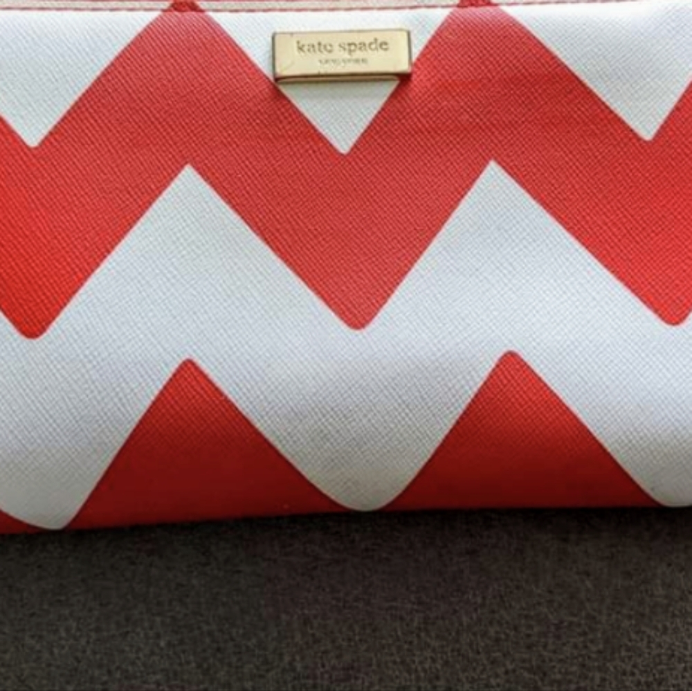 Kate Spade Neda South of the Border Maraschino Wallet